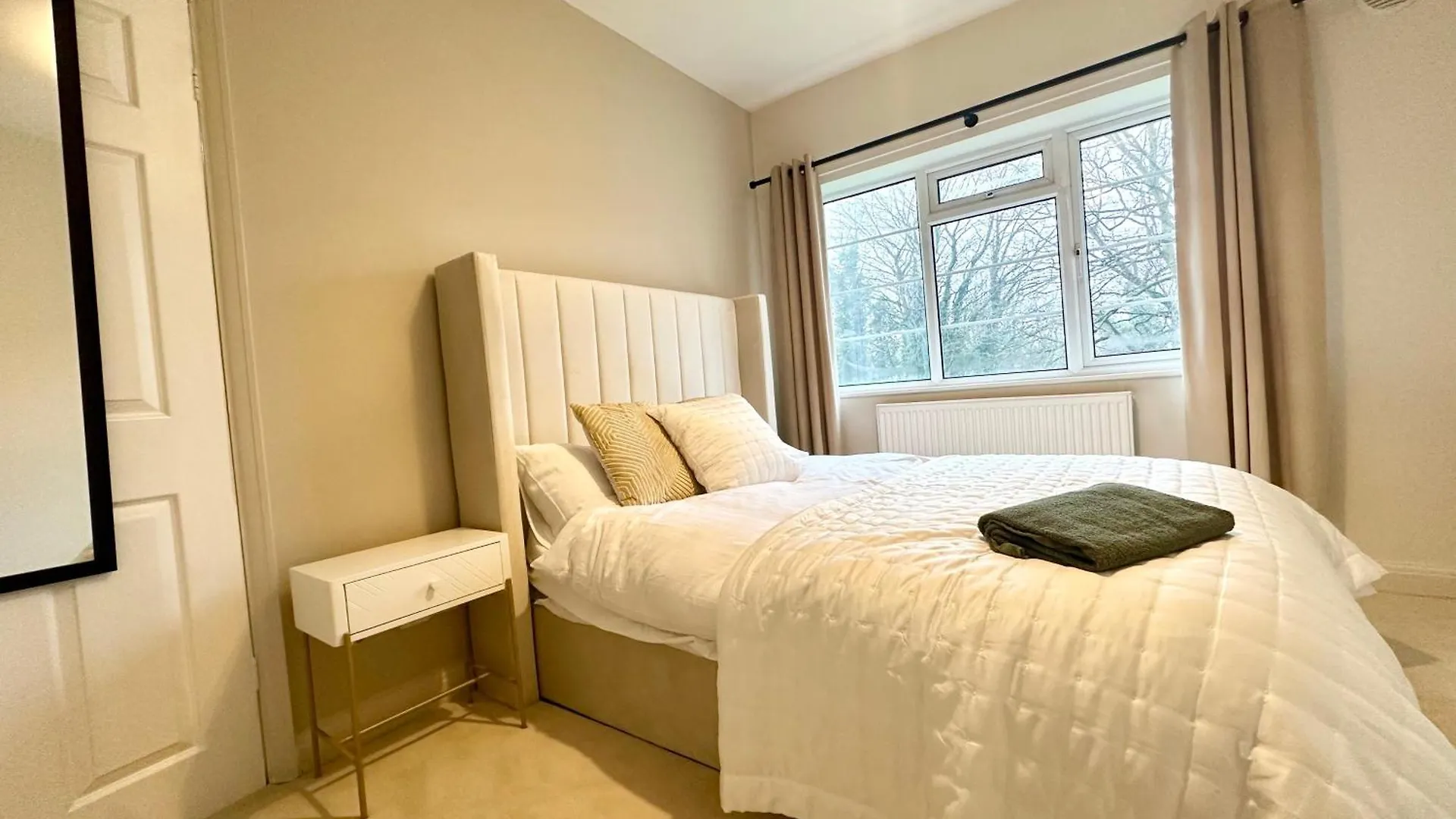 Lovely Spacious 3 Double Bed Flat, Ls17 Leeds Egyesült Királyság